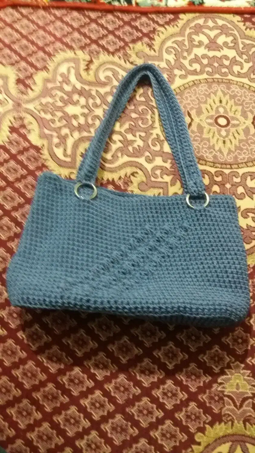 کیف زنانه|کیف، کفش، کمربند|هشتگرد, هشتگرد قدیم|دیوار