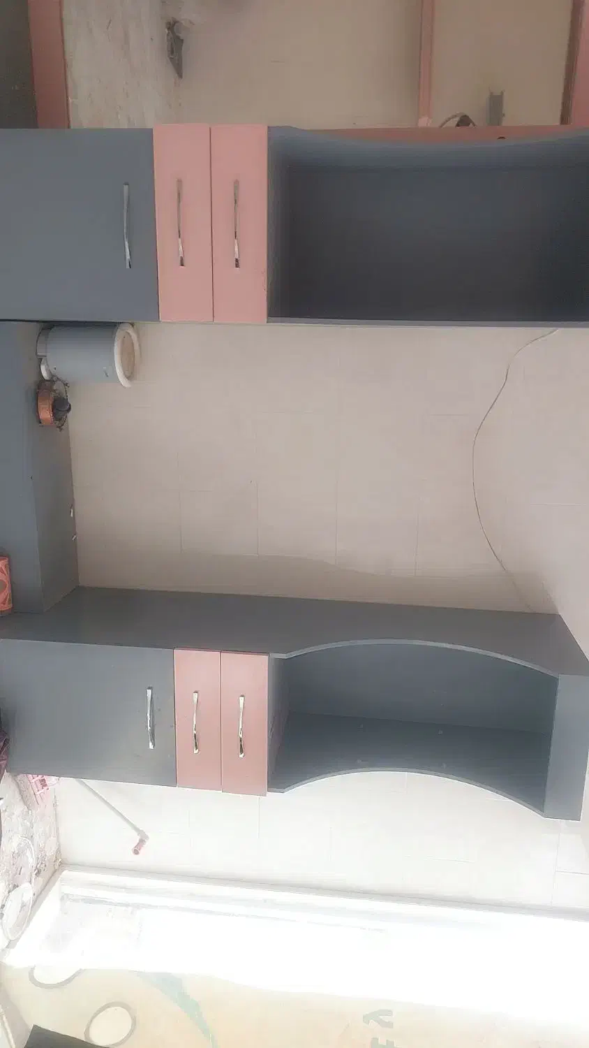 دکور ارایشگاه|آرایشگاه و سالن‌های زیبایی|مهریز, |دیوار