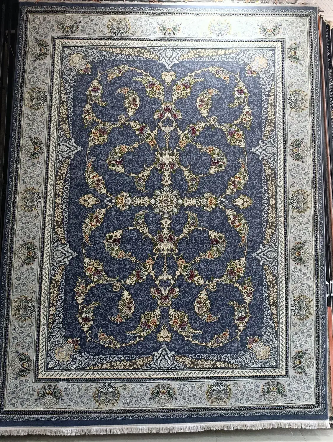 فرش گوهر فرش ۳۵۰ تا ۱۵۰۰ شانه|فرش|زاهدان, |دیوار