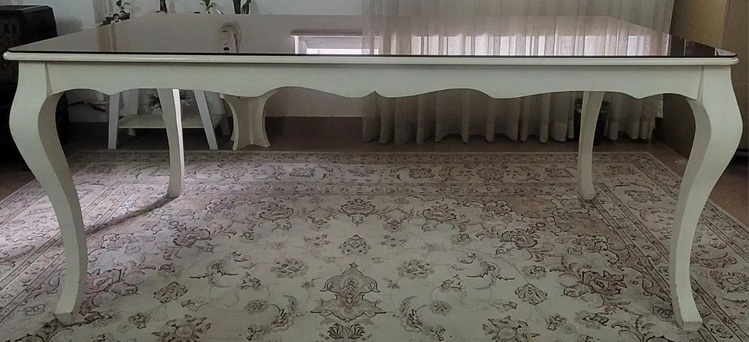 میز|میز و صندلی غذاخوری|رشت, فلسطین|دیوار