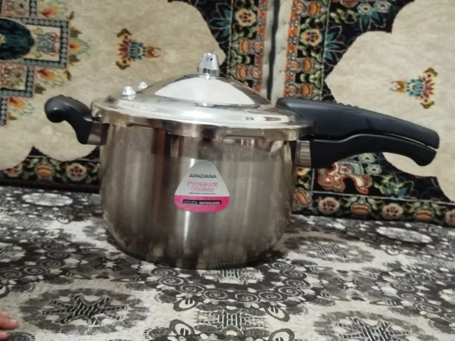 زودپز استیل نو۶لیتری آپاداناجنس خوب،تمام وسایلات|ظروف پختوپز|پاکدشت, پاکدشت (مامازند)|دیوار