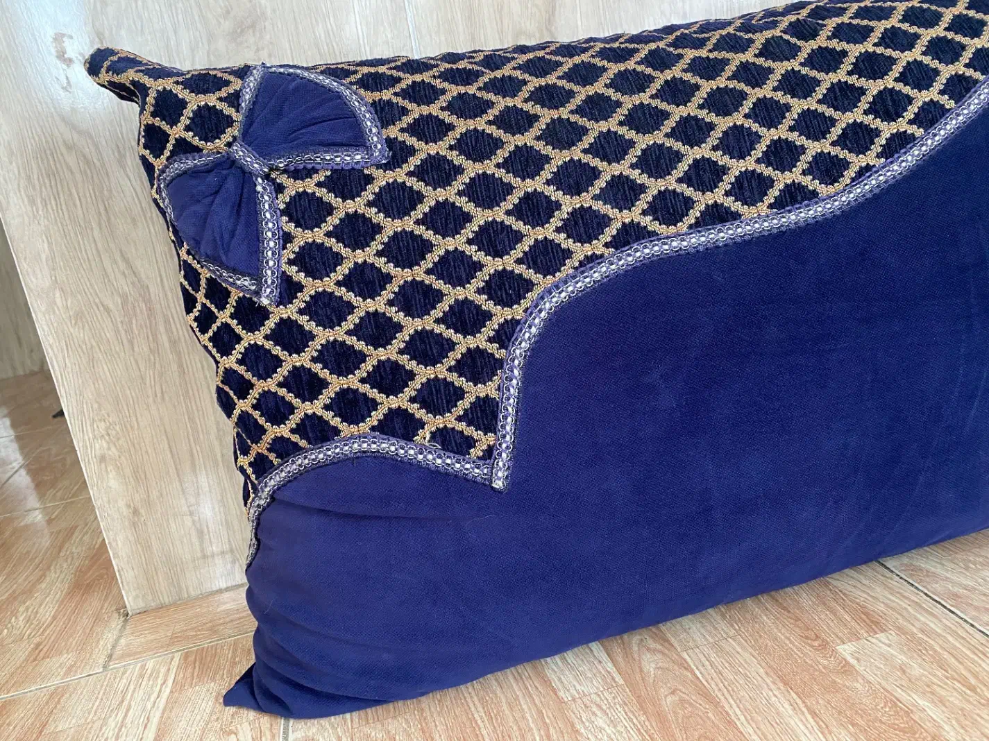 رو‌بالشی|رختخواب، بالش، پتو|ارومیه, |دیوار