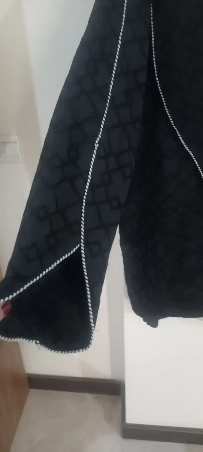 مانتوی مجلسی|لباس|رودهن, |دیوار