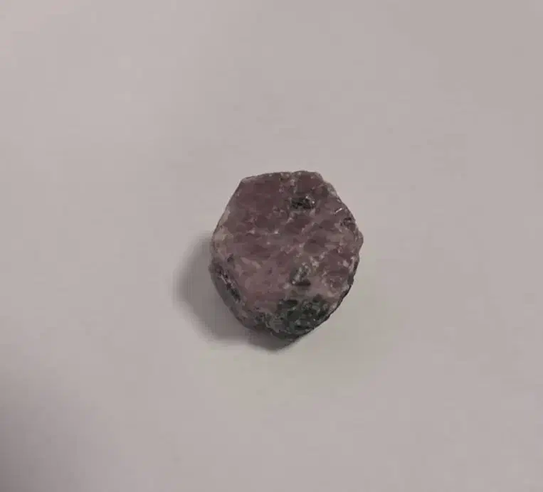 یاقوت کروندوم آفریقایی راف|جواهرات|فردیس, داوری|دیوار