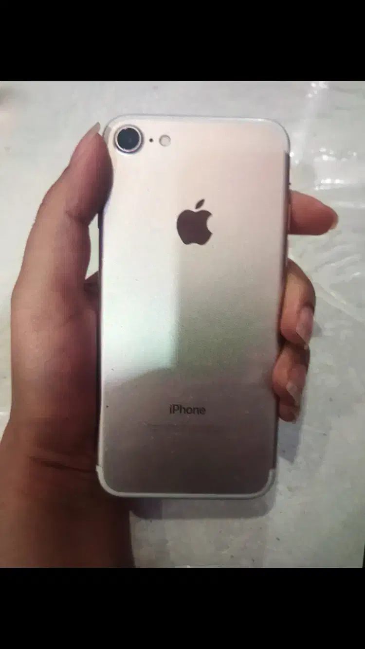 گوشی  آیفون سون حافظه ۱۲۸گیگ باتری ۱۰۰|موبایل|نیشابور, دارایی|دیوار