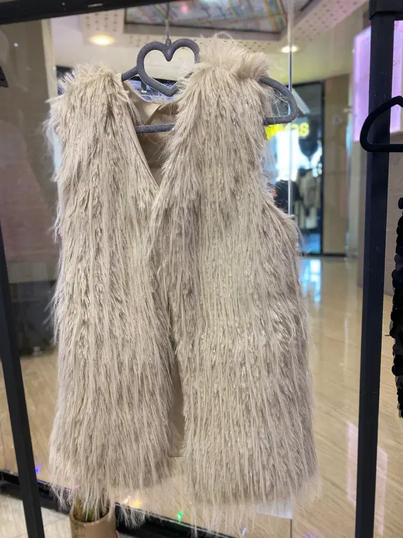 پافر خز وارداتی برند|لباس|کرمان, |دیوار