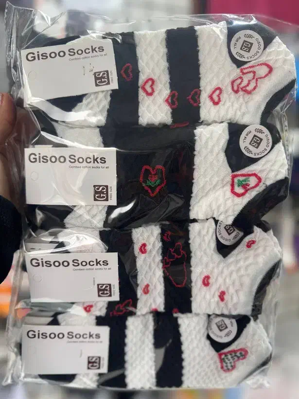 همه رقم جوراب عمده|لباس|سنندج, |دیوار