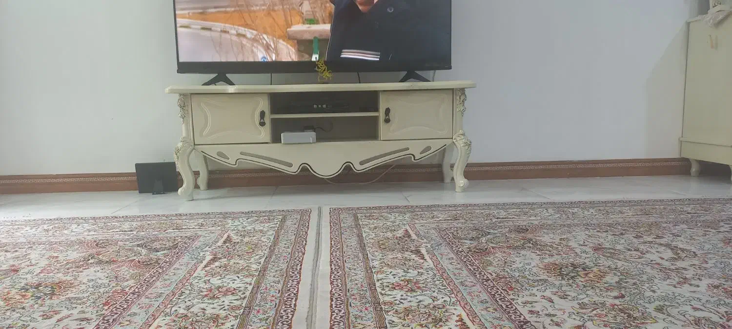 اینه کنسول و میزتی وی|بوفه، ویترین، کنسول|اهواز, شهرک رزمندگان|دیوار