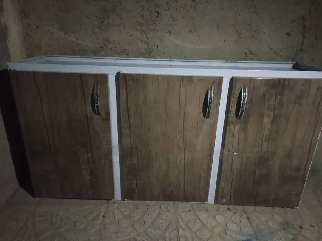 کابینت اهنی سالم|مصالح و تجهیزات ساختمان|برخوار, |دیوار