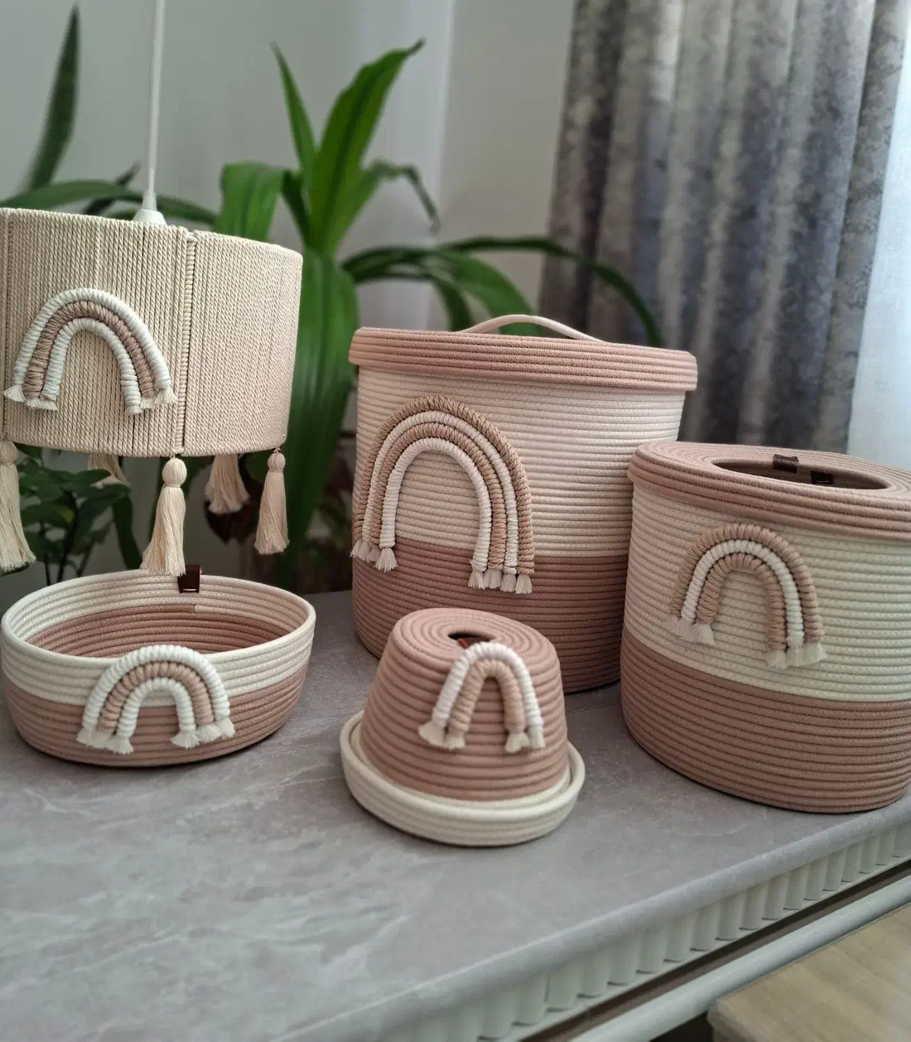 سیسمونی اتاق کودک|اسباب و اثاث بچه|شیراز, شهدای شهرک سعدی|دیوار