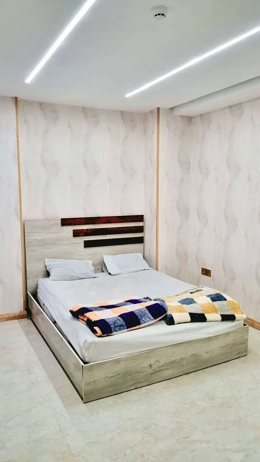 اجاره کوتاه مدت واحد لوکس شهید زارعی (مدرس)|اجارهٔ کوتاه‌مدت آپارتمان و سوئیت|شیراز, دشت چنار|دیوار