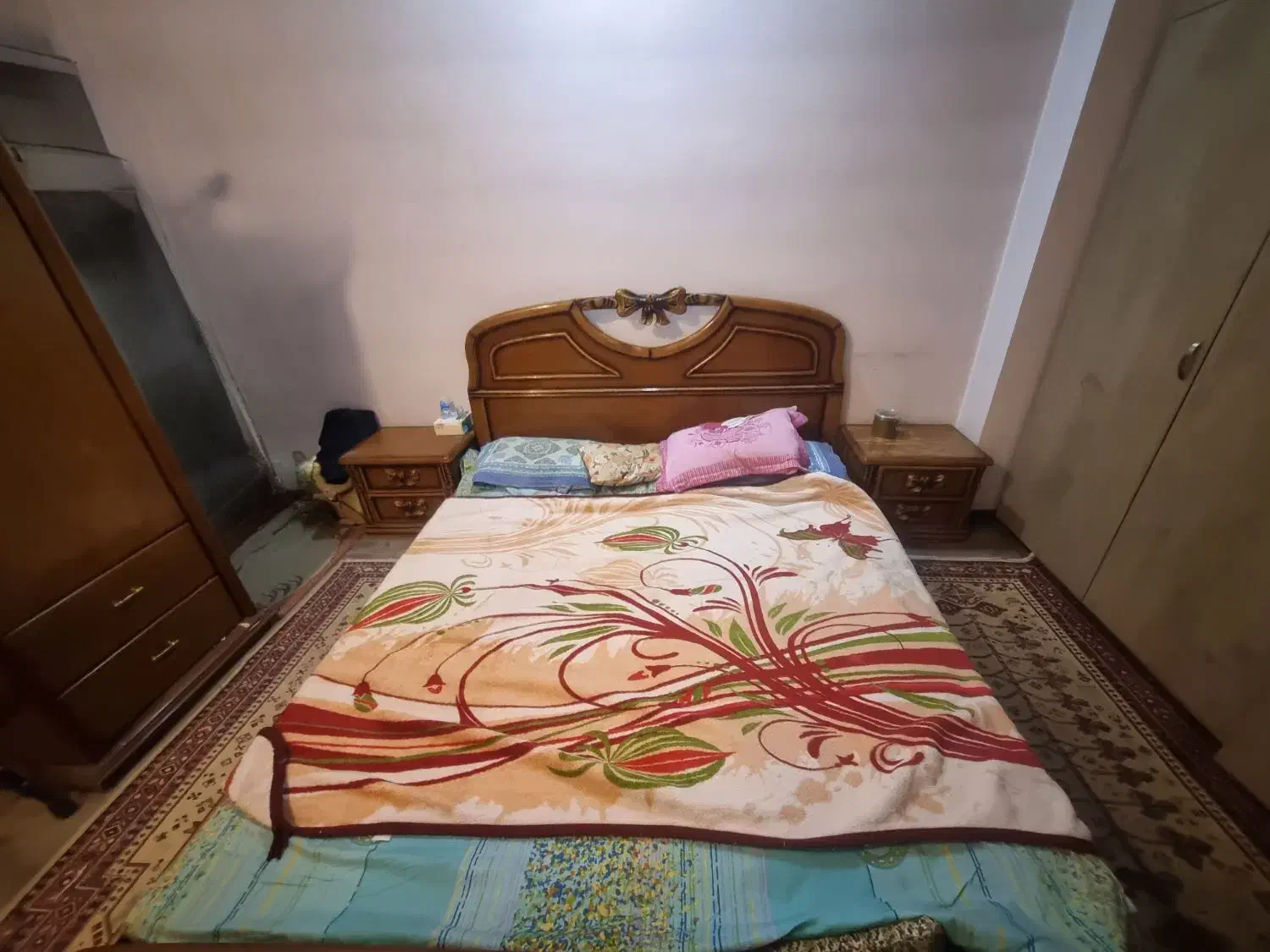 تخت و دراور و آیینه|تخت و سرویس خواب|مشهد, صیاد شیرازی|دیوار