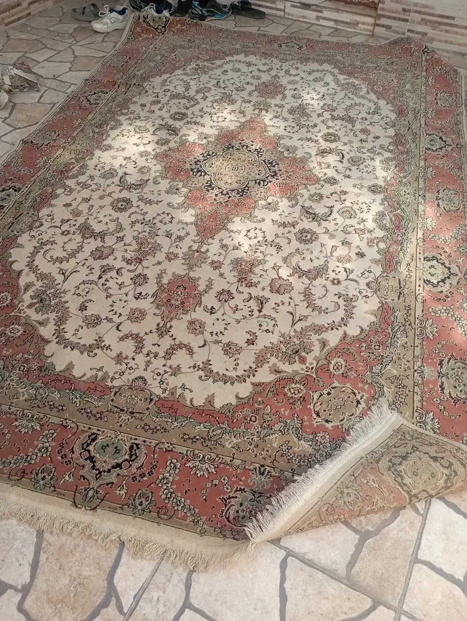 فرش ۶متری تمیز تمیزوسالم به فروش میرسد|فرش|آبادان, |دیوار