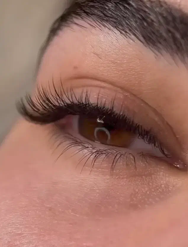 اکستشن مژه فریال|خدمات آرایشگری و زیبایی|فولادشهر, B7|دیوار