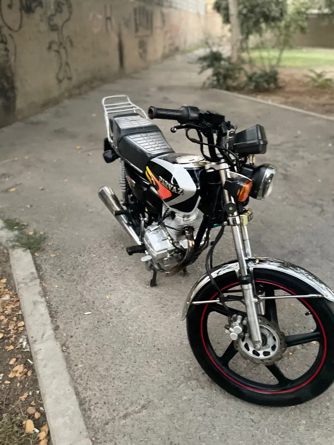 ۱۴۰۴ هندا ۱۵۰cc خشک لازرورق (وحشی)|موتورسیکلت|تهران, شهرک فردوس (حسینی)|دیوار