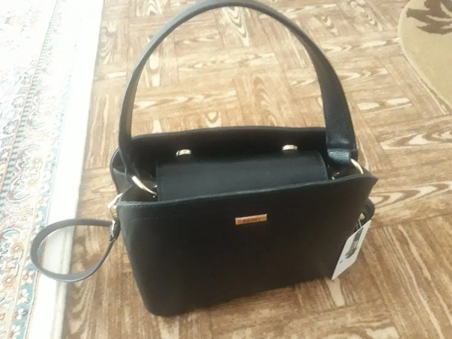 لباس|لباس|درگزین, |دیوار