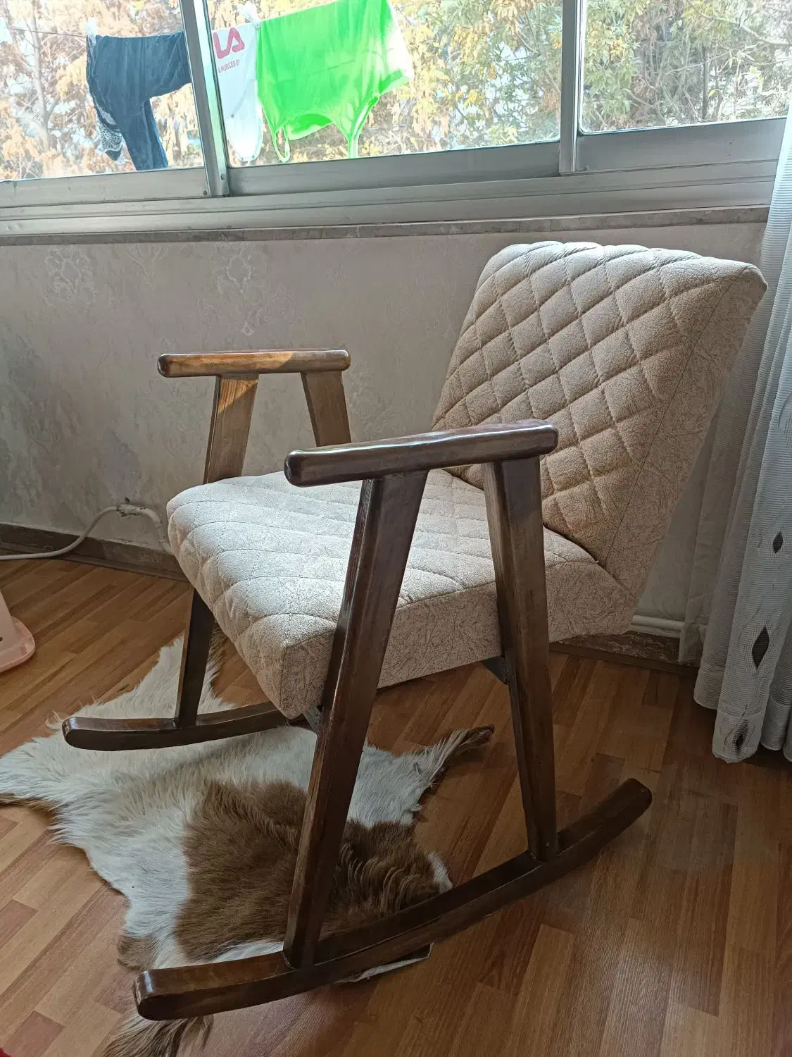 صندلی راکی|صندلی و نیمکت|تبریز, |دیوار