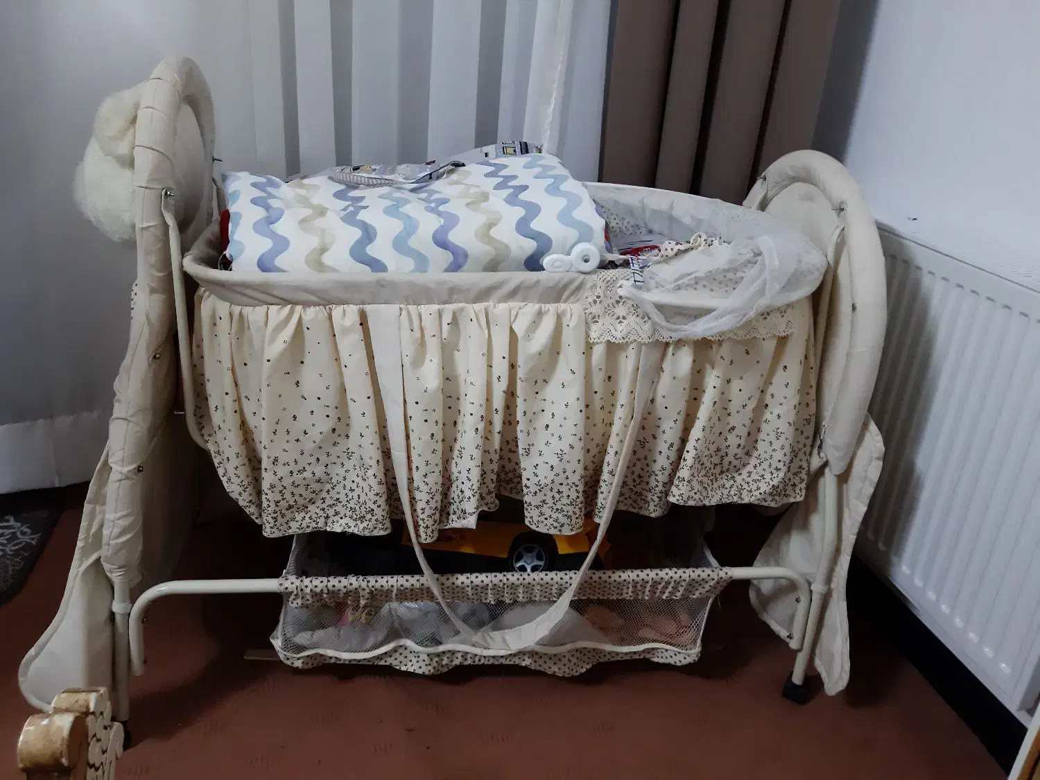 گهواره عروسکی|اسباب و اثاث بچه|قم, بوستان علوی|دیوار