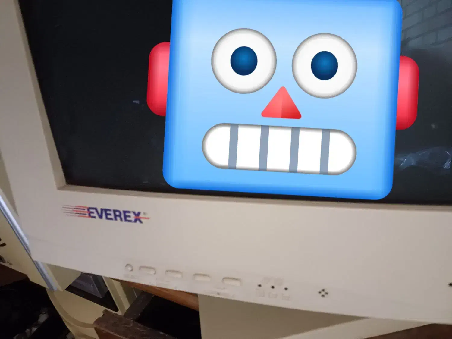 مانیتور تایوانی اصلی|قطعات و لوازم جانبی رایانه|نجف‌آباد, جعفرآباد|دیوار