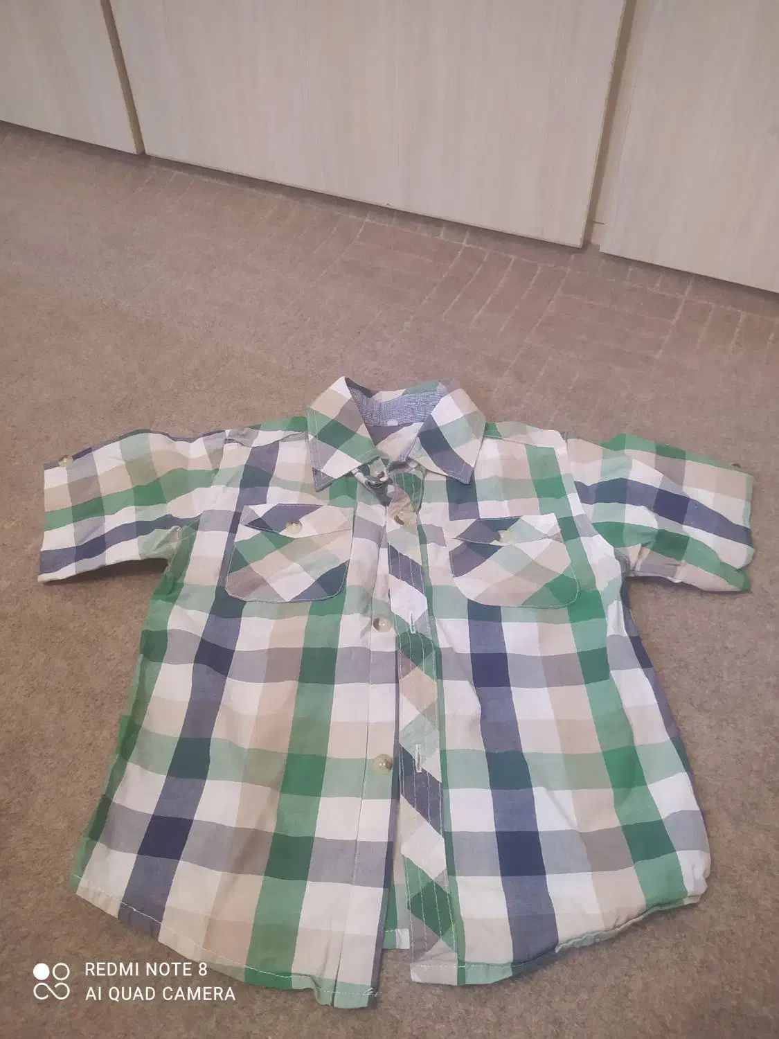 لباس پسرانه|لباس|مشهد, فتح المبین|دیوار