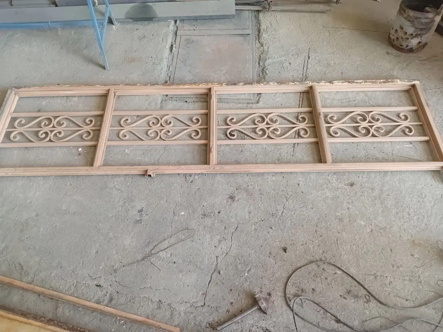 درب و پنجره و نرده دست دوم|حراج|نجف‌آباد, حومه نجف آباد|دیوار