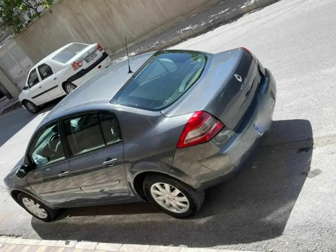 مگان ۲۰۰۰ کم کار ۱۳۹۱|خودرو سواری و وانت|تهران, شهرک چیتگر|دیوار