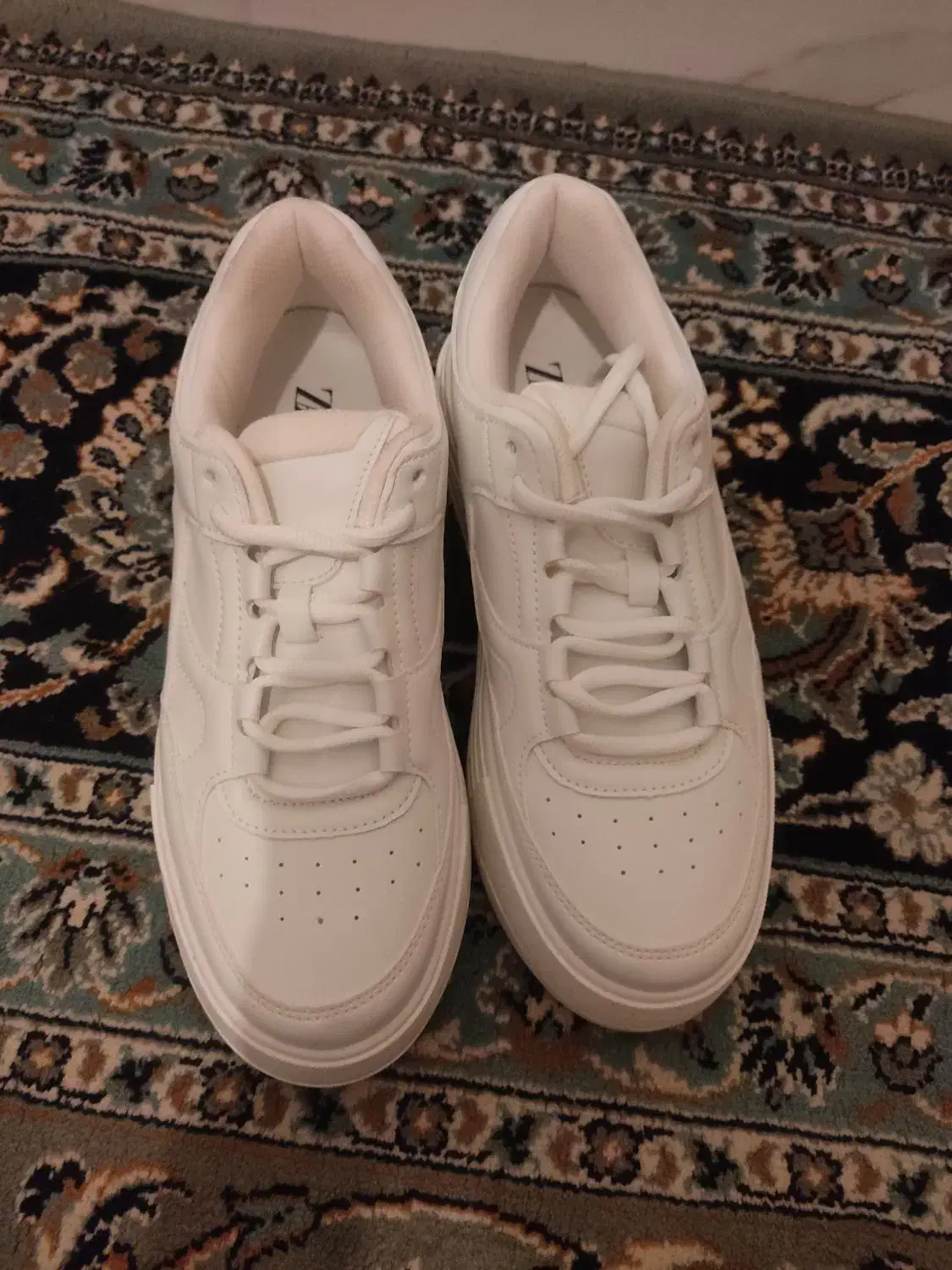 کتونی اورجینال زارا|کیف، کفش، کمربند|رباط‌کریم, نصیرشهر|دیوار