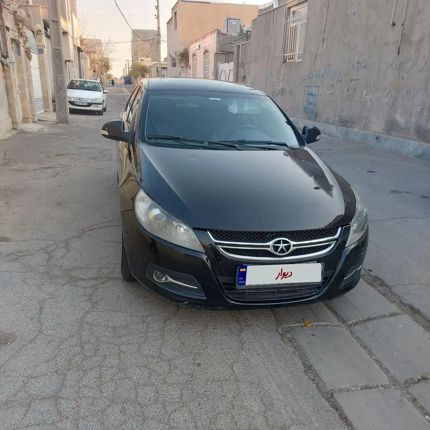 جک جی 5|خودرو سواری و وانت|اندیشه, اندیشه فاز ۱|دیوار