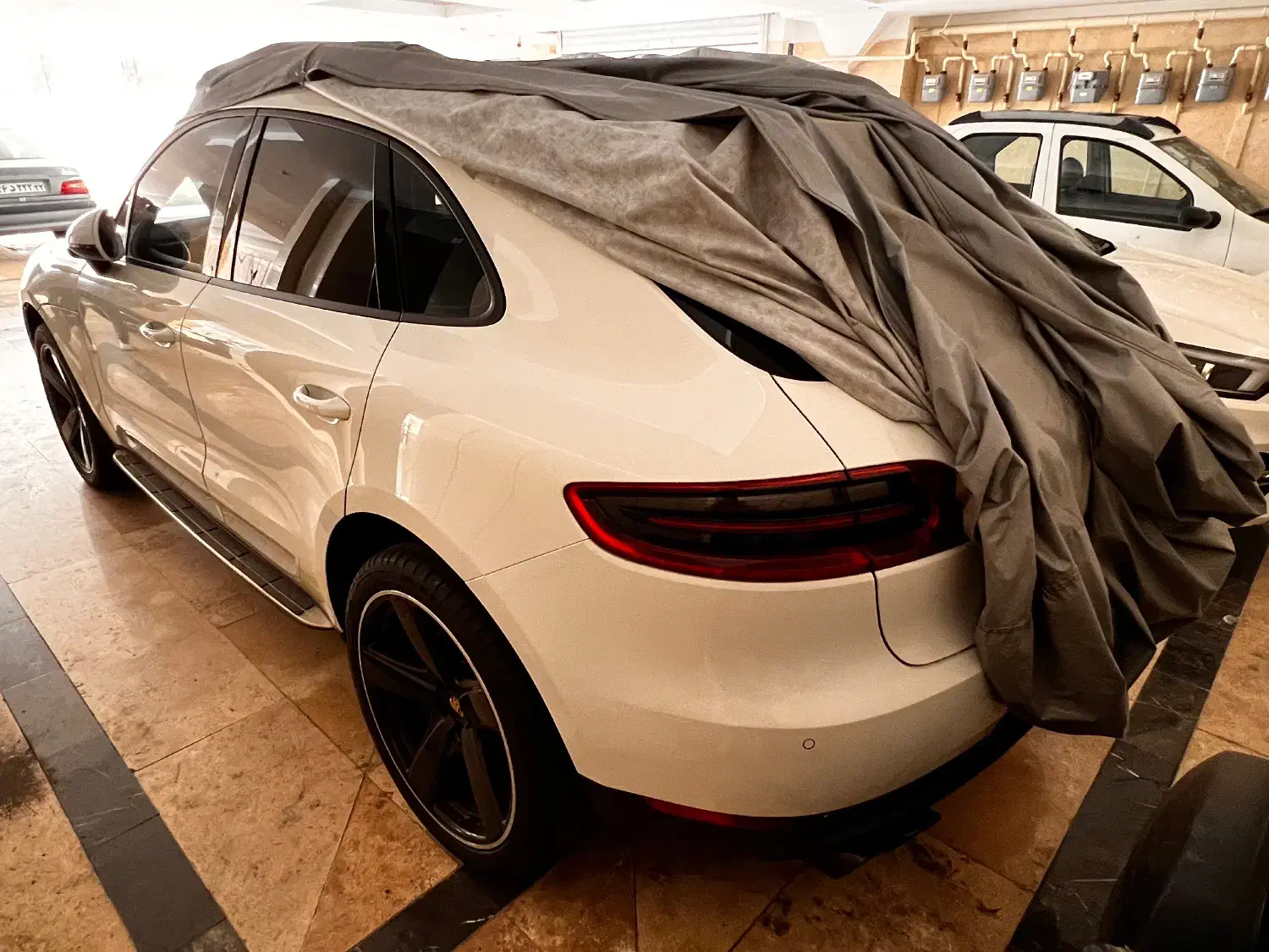 porsche macan پورشه ماکان ۲۰۱۷|خودرو سواری و وانت|تهران, محمودیه|دیوار