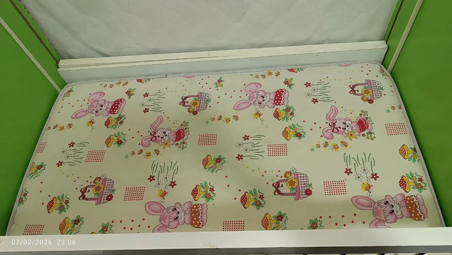 تخت خواب کودک|تخت و صندلی بچه|مشهد, کشف|دیوار