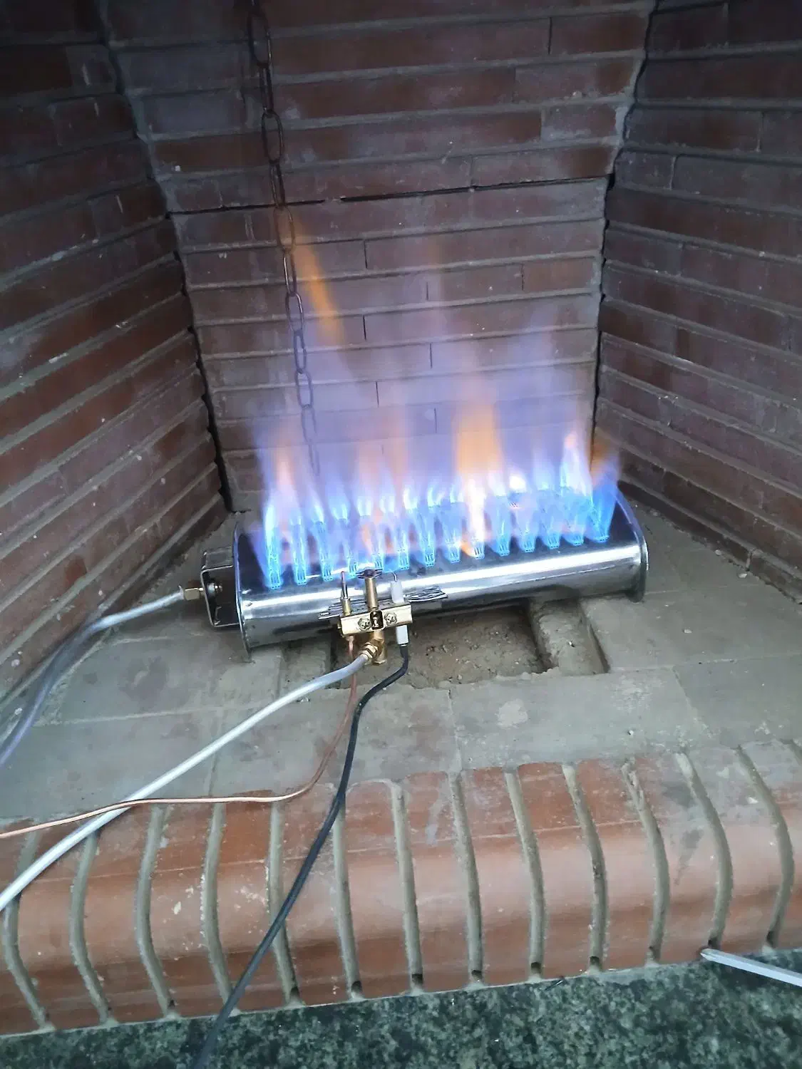 انواع تعمیر و سرویس بخاری و تعمیر و سرویس آبگرمکن|خدمات پیشه و مهارت|یزد, |دیوار