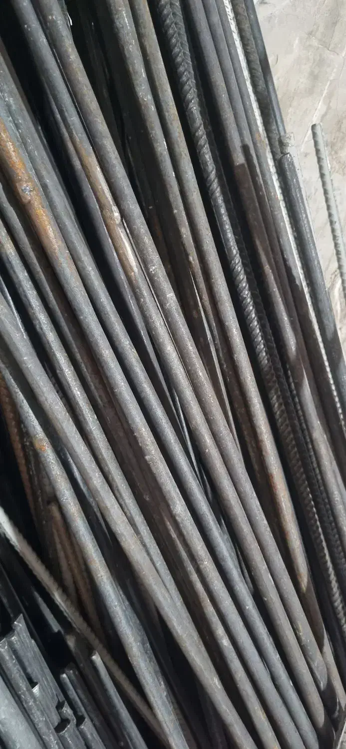 میلگرد آجدار و ساده|مصالح و تجهیزات ساختمان|آران و بیدگل, |دیوار