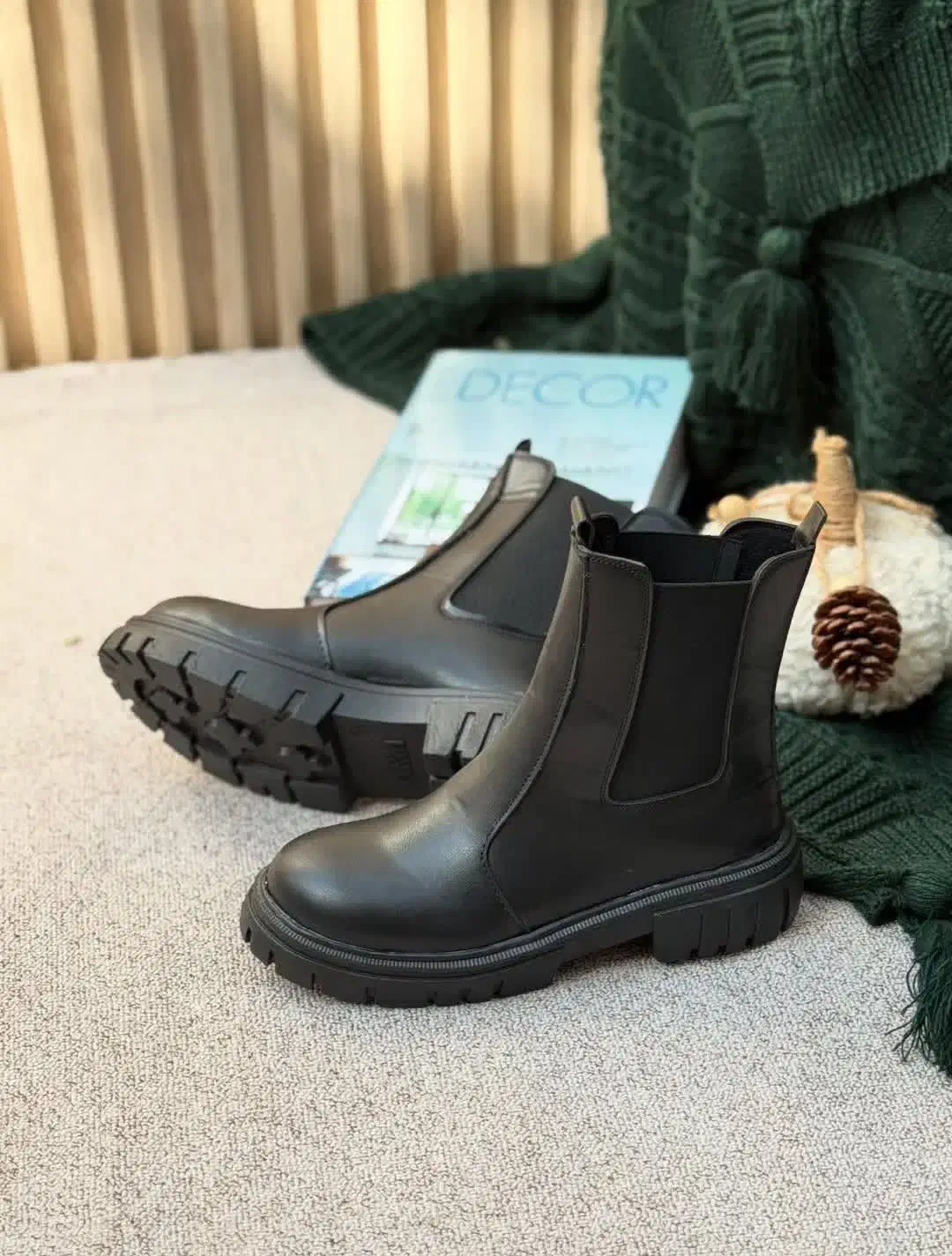 نیمبوت پرطرفدار زنانه|کیف، کفش، کمربند|تهران, سنگلج (شاپور)|دیوار