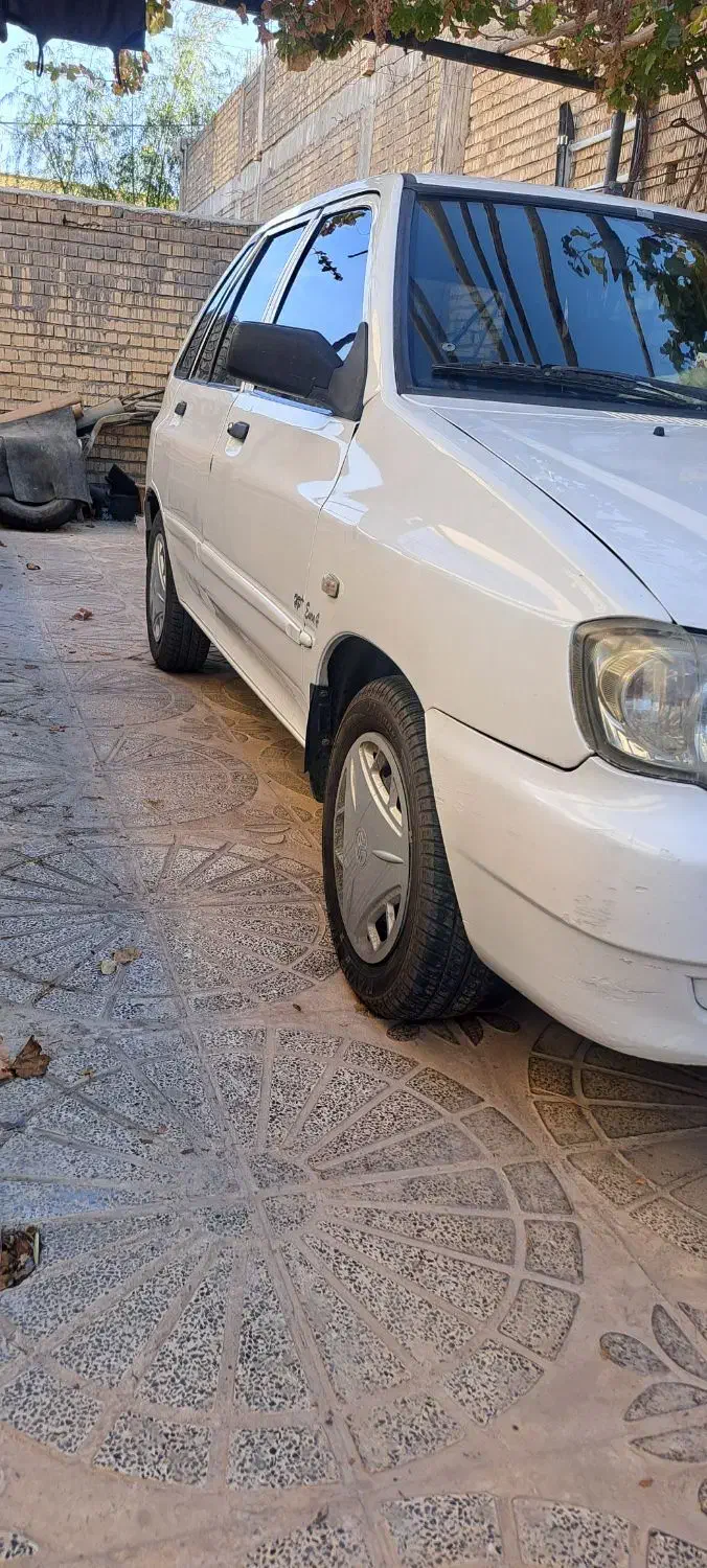 پراید ۱۱۱ مدل ۹۳ تمام فابریک ۴ شاسی پلمپ|خودرو سواری و وانت|شیراز, باغ تخت|دیوار