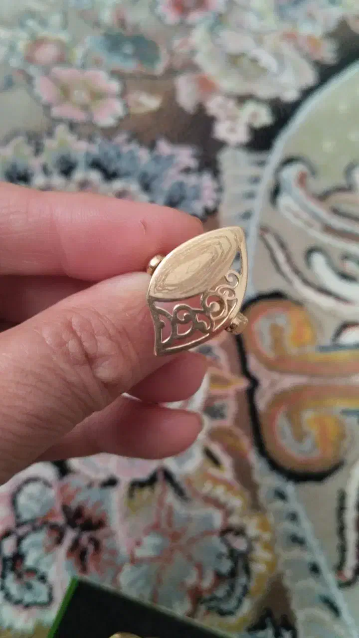 یک قطعه طلا گم شده|جواهرات|شهریار, شهرک شاهد|دیوار