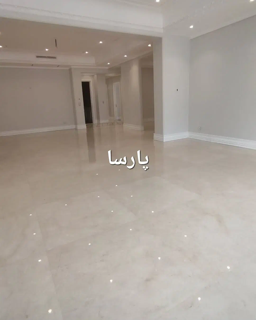 ۲۴۵متر ۴خواب *نوساز کلید نخورده* شیخ بهایی شمالی X