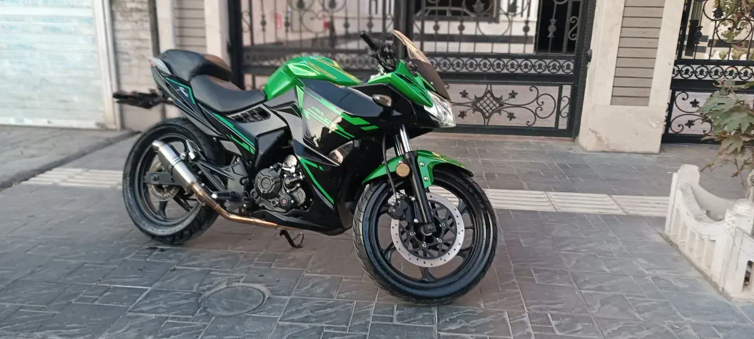 مگلی۲۰۰ عروسک|موتورسیکلت|کرج, شاهین‌ویلا|دیوار