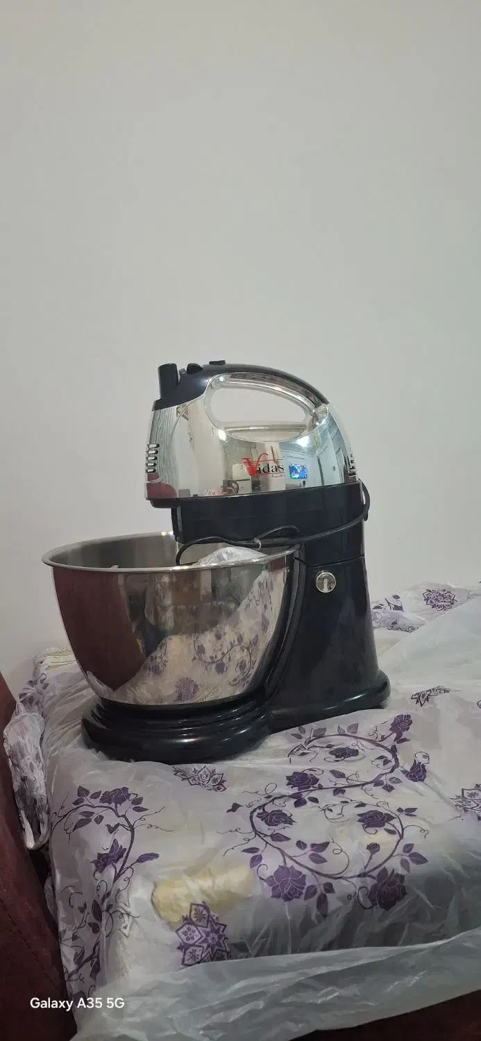 همزن کاسه دار|خردکن، آسیاب، غذاساز|رشت, پیرکلاچای|دیوار