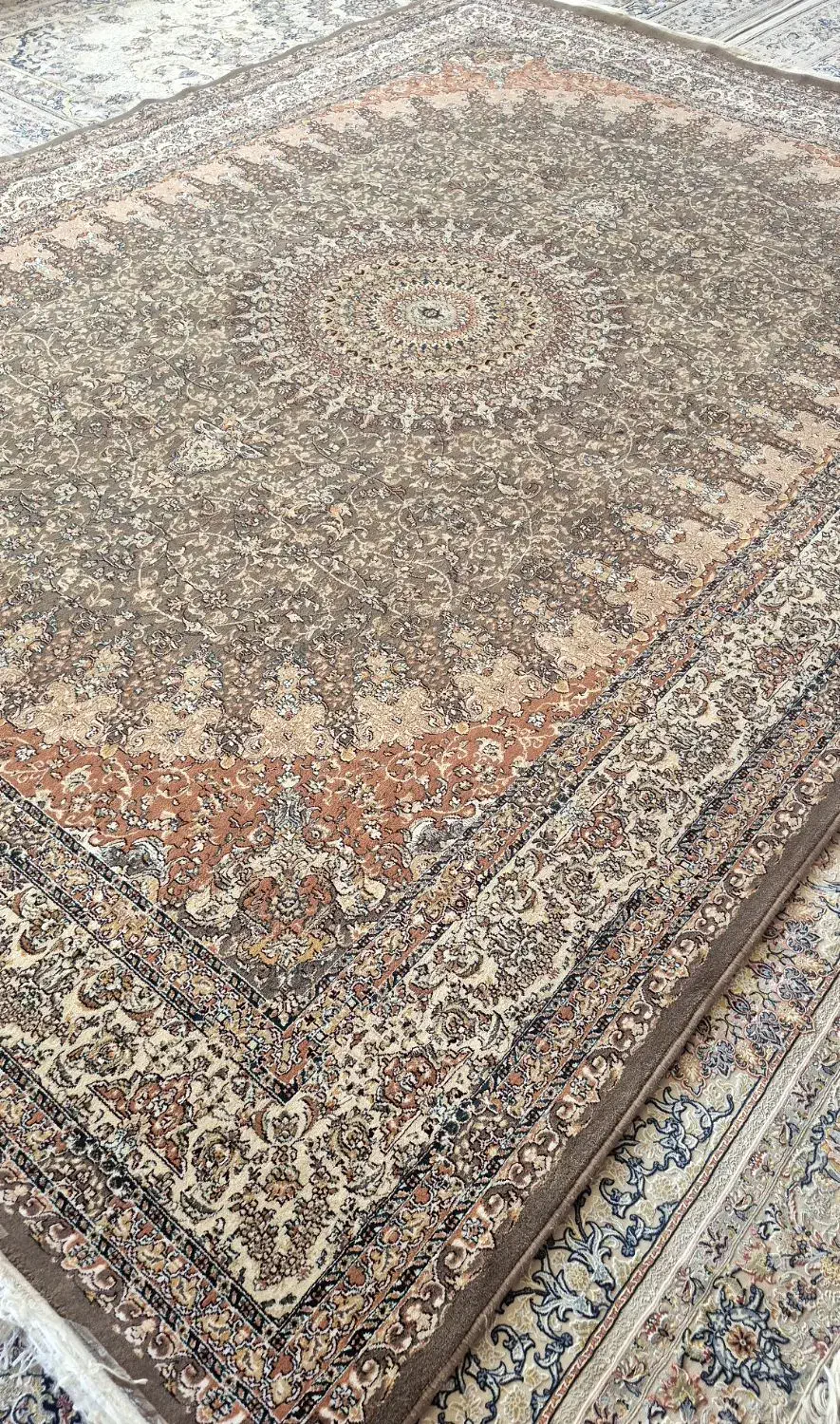 یک جفت فرش 700شانه 9متری 2.5 *3.5تراکم 2550|فرش|پیرانشهر, |دیوار