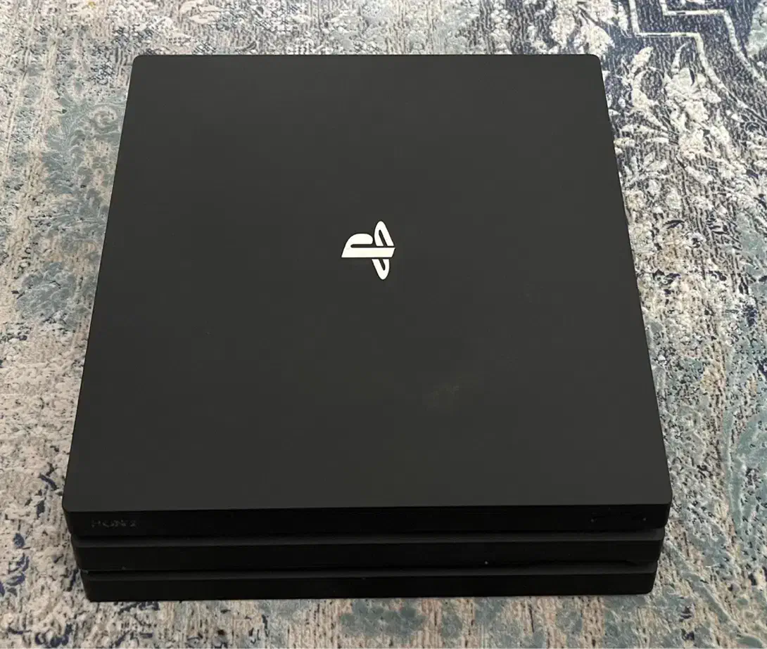 ps4 pro 1t|کنسول، بازی ویدئویی و آنلاین|سیرجان, |دیوار