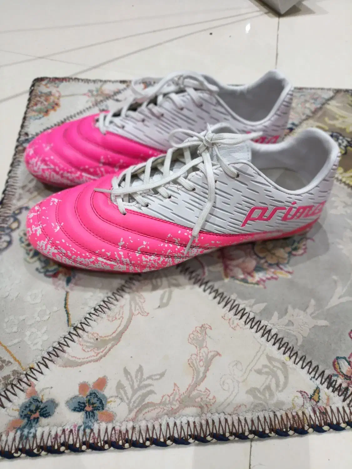 کتونی مخصوص فوتبال استوک چمن اصلی  اورجینال|تجهیزات ورزشی|اسلام‌شهر, مطهری|دیوار