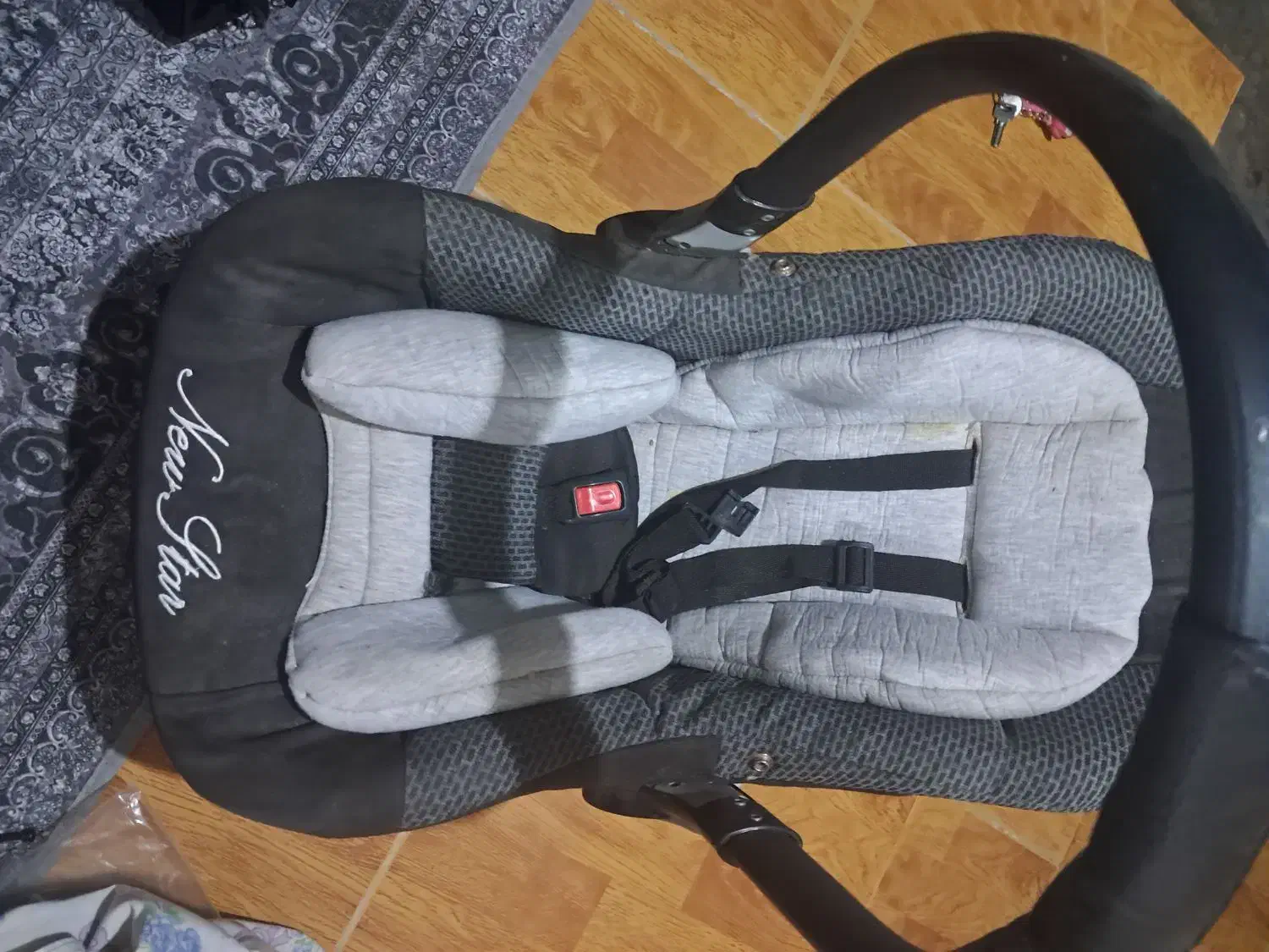 وسیله بچه|کالسکه و لوازم جانبی|مزرعه کتول, |دیوار