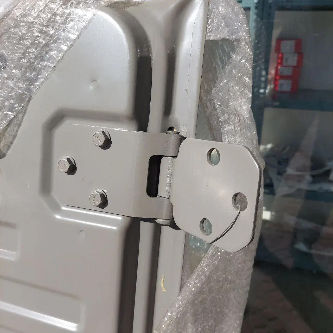 در عقب وانت 151 رنگ شده با لولا|قطعات یدکی و لوازم جانبی|اسلامشهر, شهرک سعیدیه|دیوار