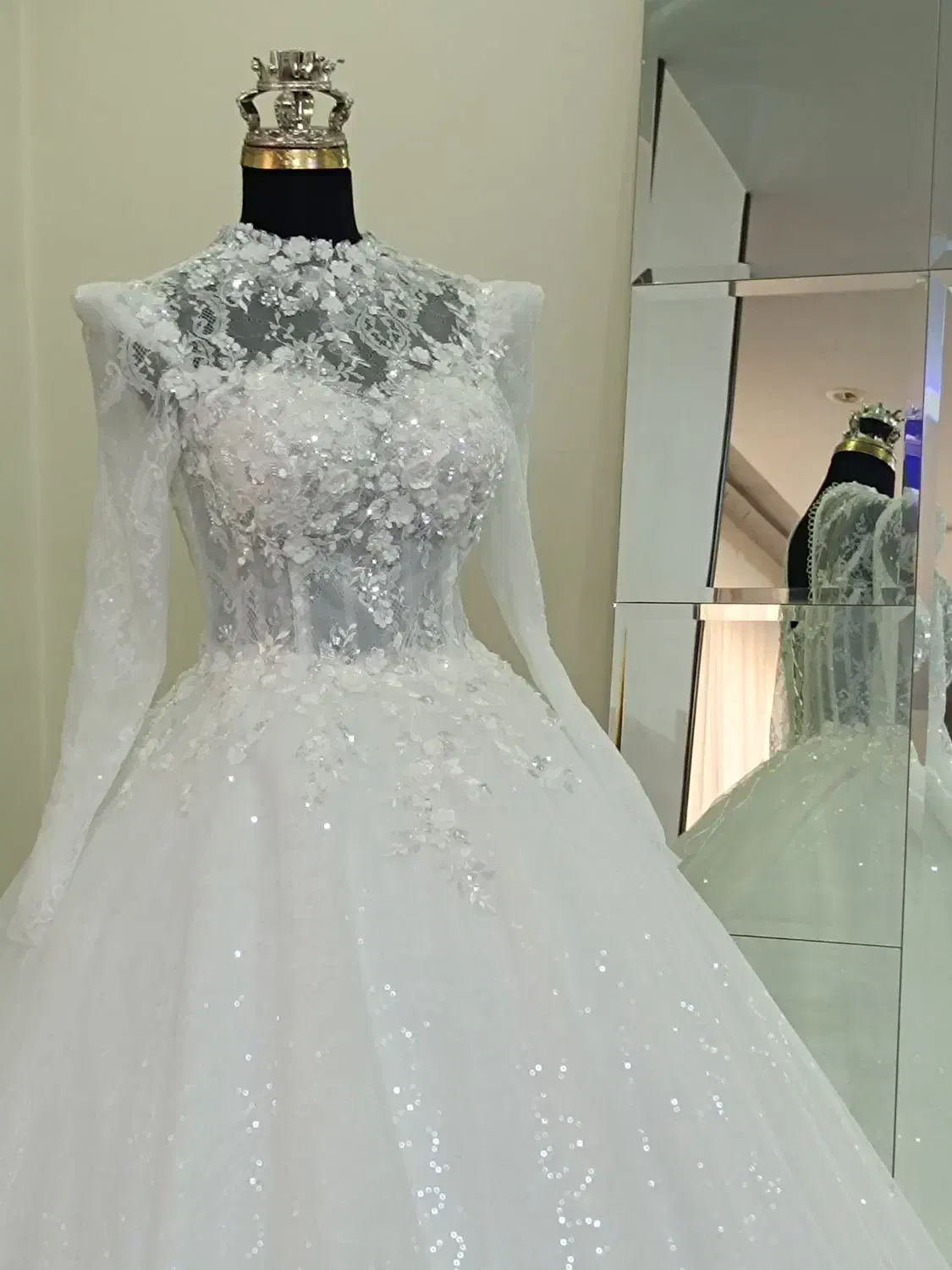 لباس عروس مدل فرانسوی گل برجسته اروپایی|لباس|کرج, کوی زنبق|دیوار