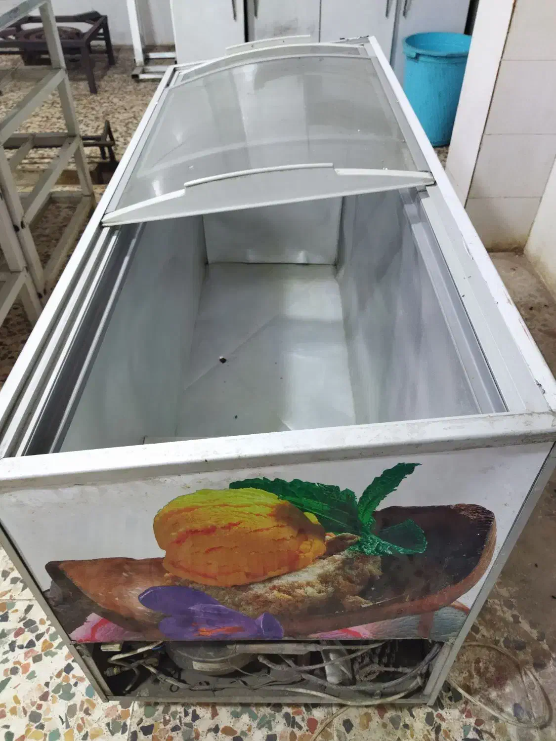 دو یخچال ویترینی و صندوقی|یخچال و فریزر|گنبد کاووس, |دیوار