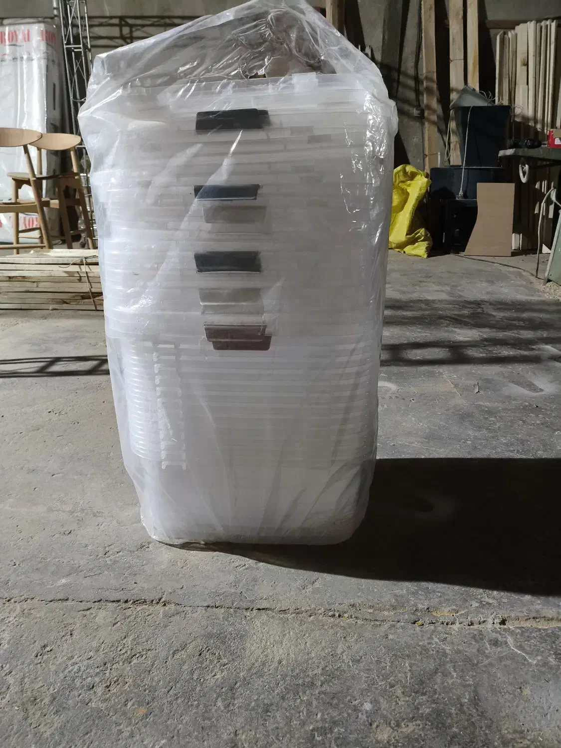 حدود 100عددجانونی سایز 4|ظروف نگهدارنده، پلاستیکی، یک‌بارمصرف|خمین, |دیوار