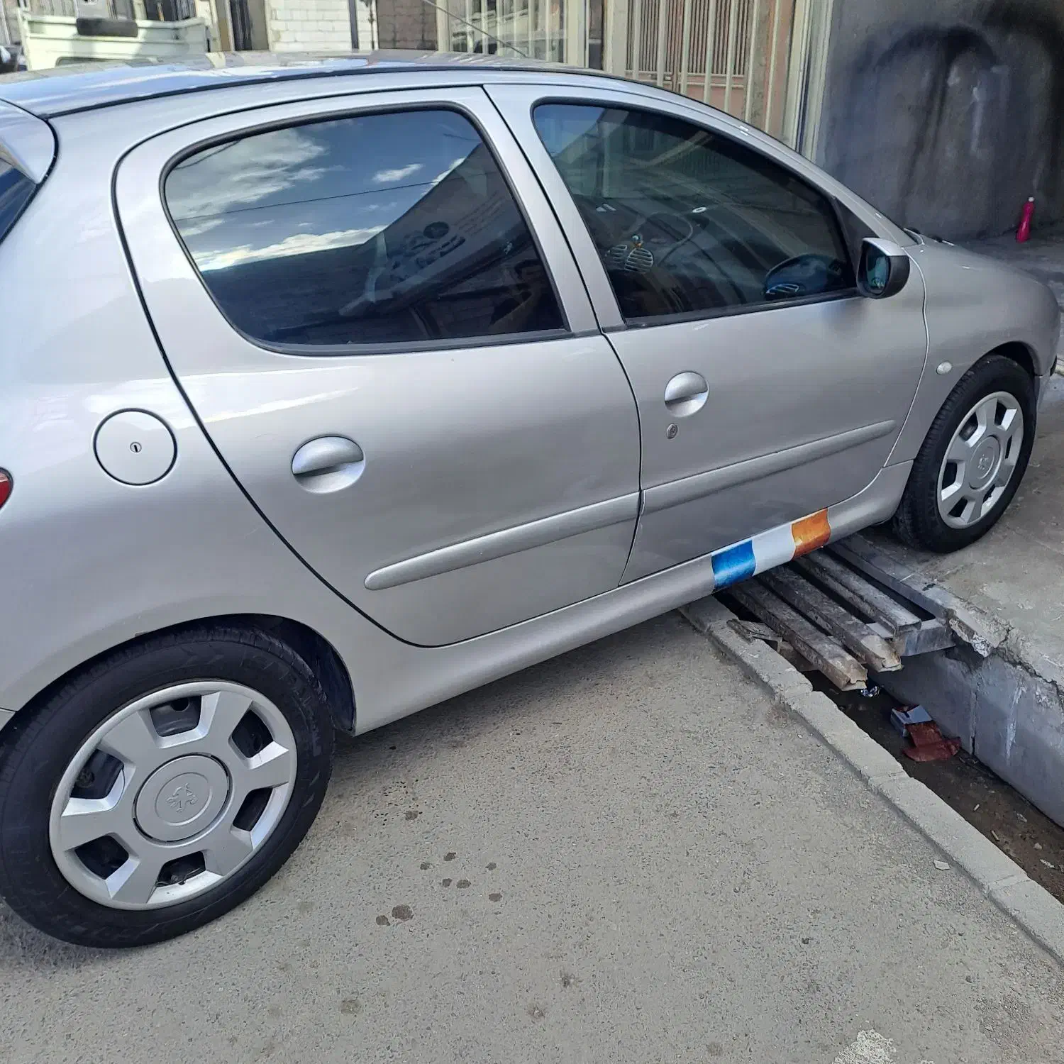 ۲۰۶ ۸۳ تیپ۳|خودرو سواری و وانت|باسمنج, |دیوار