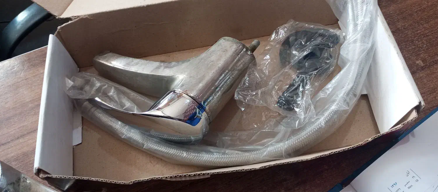 شیر روشویی و توالت|لوازم سرویس بهداشتی|گنبد کاووس, |دیوار