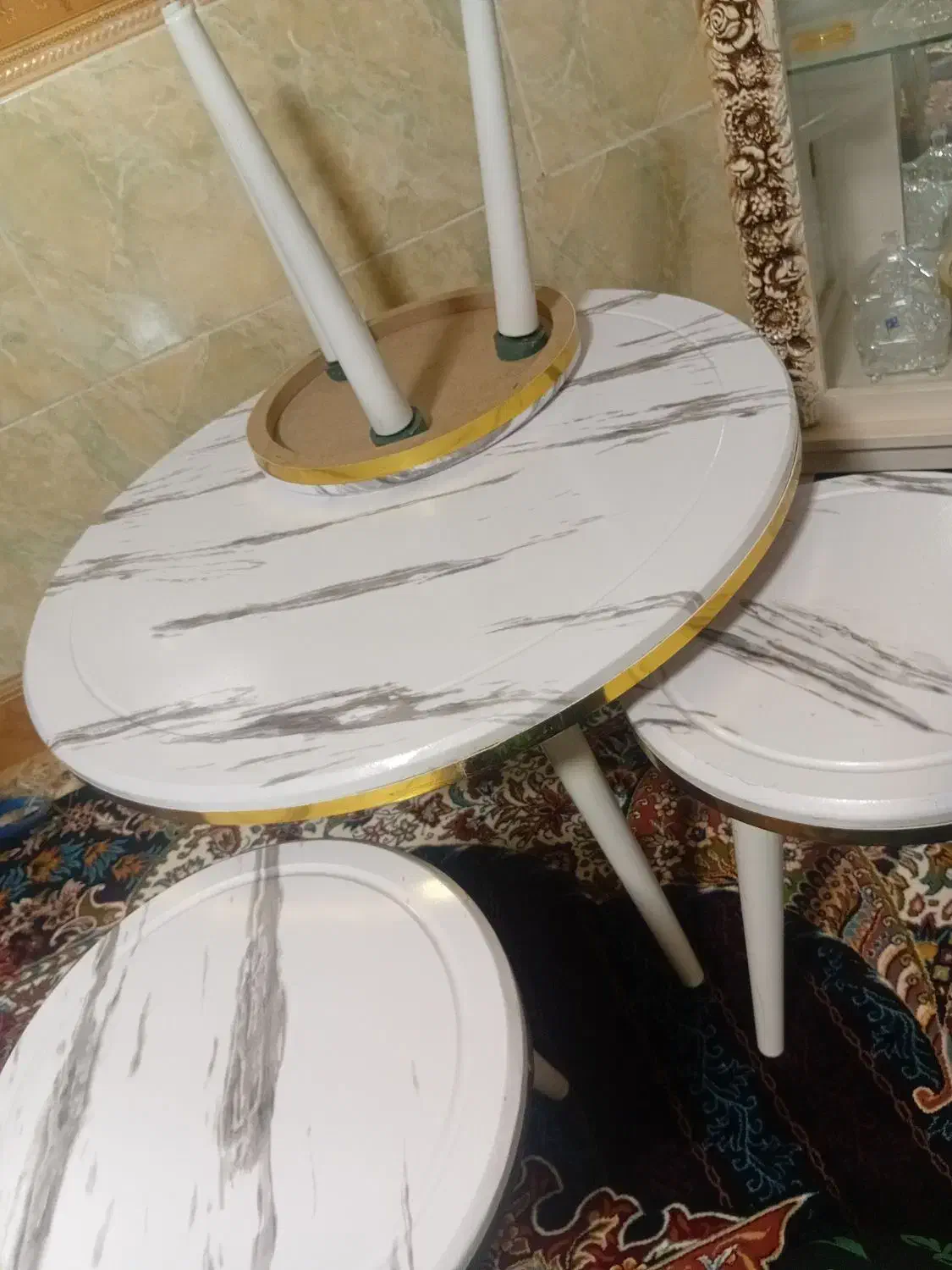 گل میز|مبلمان خانگی و میز عسلی|یاسوج, |دیوار