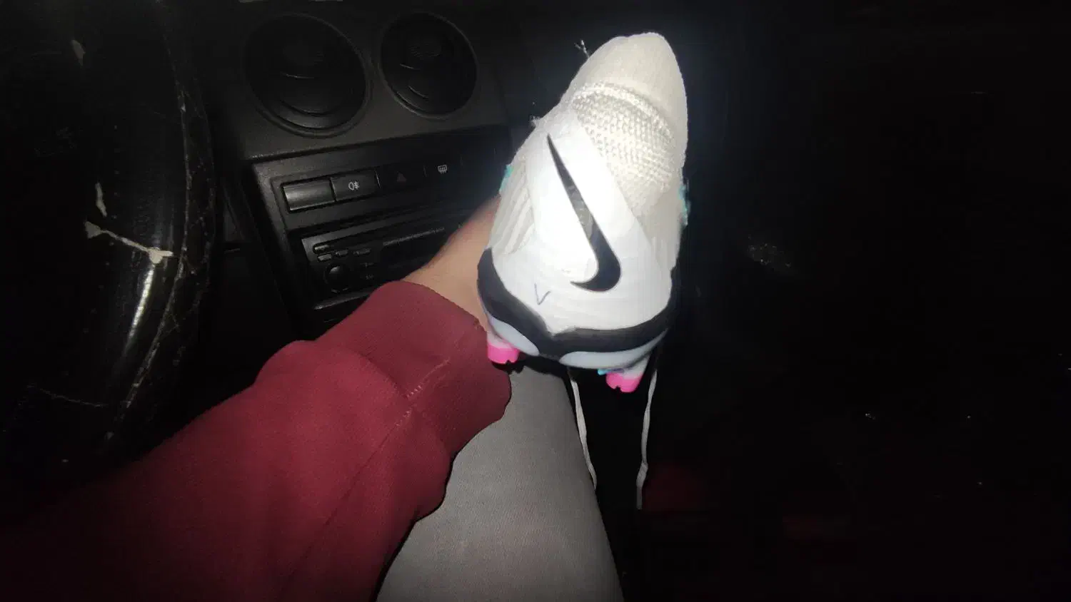 کفش چمن خارجی اصلی|کیف، کفش، کمربند|سیرجان, |دیوار